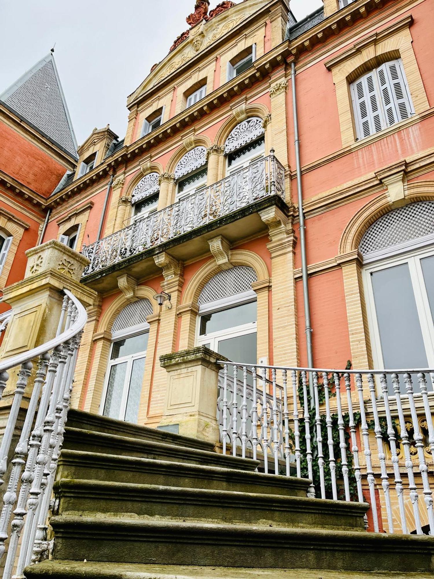 L'Antre Vue - Jacuzzi Au Chateau Belberaud Zewnętrze zdjęcie